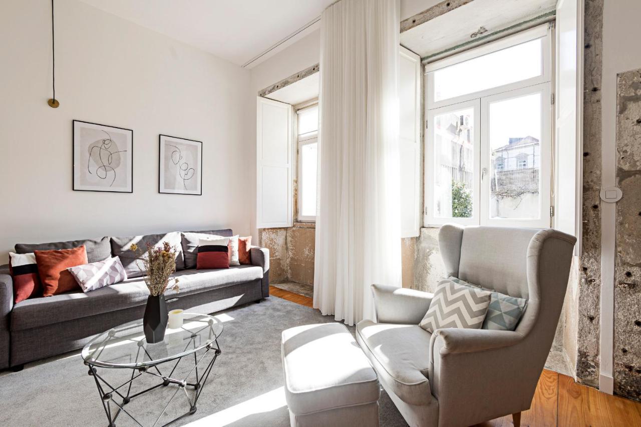 Lovelystay - Cativo Studio Downtown By Metro Station Porto Eksteriør bilde